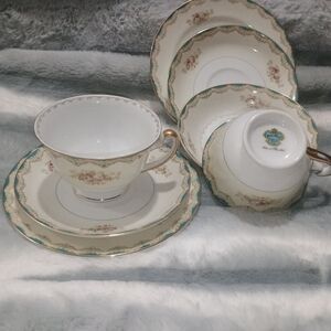 Vintage Meito China -8 peices-